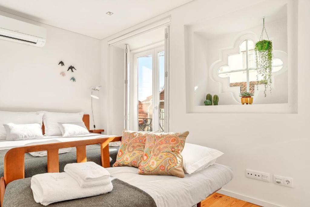 Host Wise - Lovely Shinny Flats With Balcony - Clerigos Porto Room photo